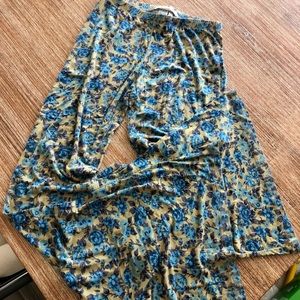 NOVELLA ROYALE BELL BOTTOMS - size M